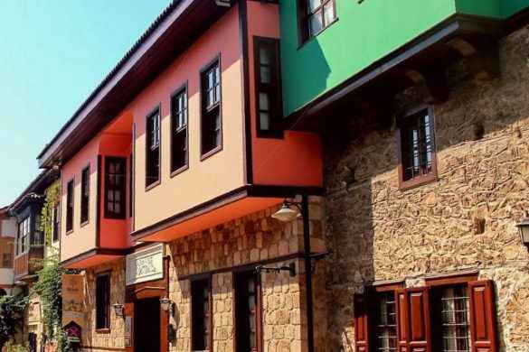 Dünyanın Cenneti: Antalya Kaleiçi Hakkında Tarihi Bilgiler