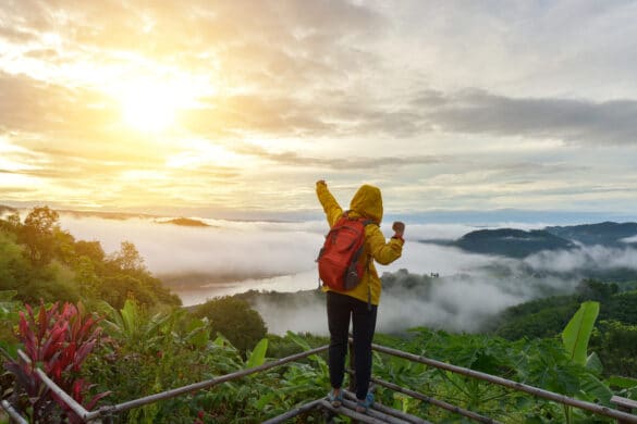 Tek Başına Seyahat Etmenin Avantaj ve Dezavantajları