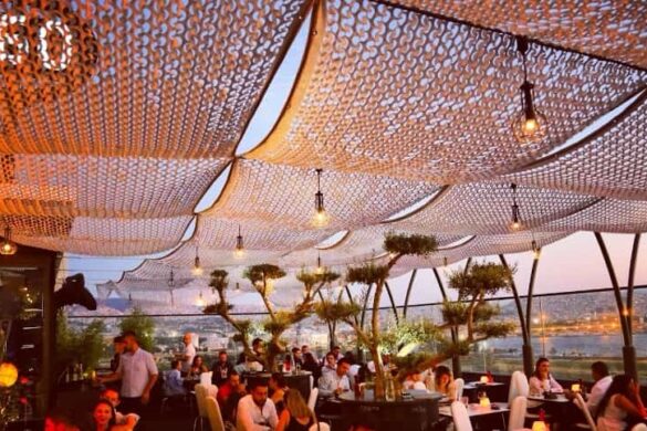 İzmir’in En Popüler 10 Parti Mekanı